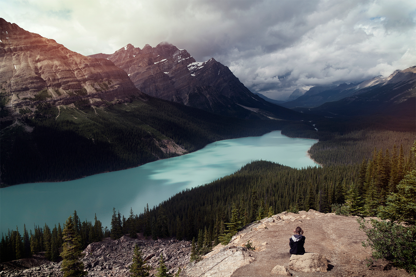 <p>Photo courtesy G Adventures’ own <a href="https://twitter.com/gadv_leolove">Leonardo Tamburri</a>.</p> Turquoise glacier-fed Peyto Lake in the Canadian Rockies, Alberta